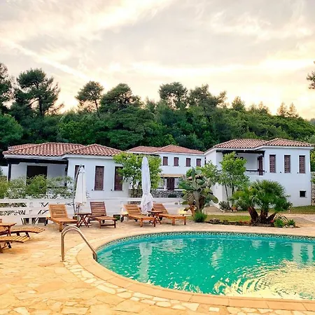 Alypiako Apartment Troulos