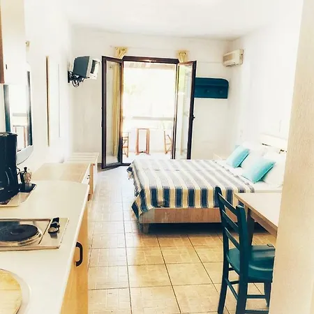 Alypiako Apartment Troulos