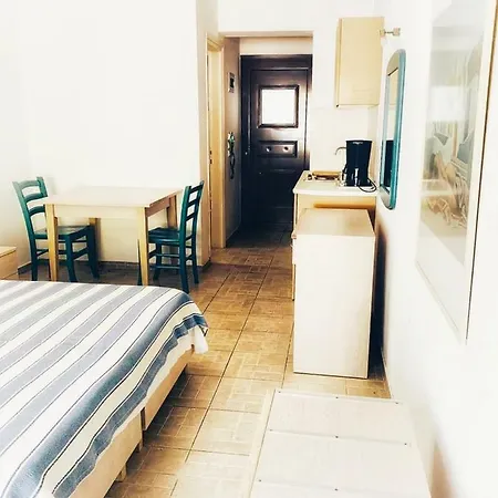 Apartment Alypiako Troulos